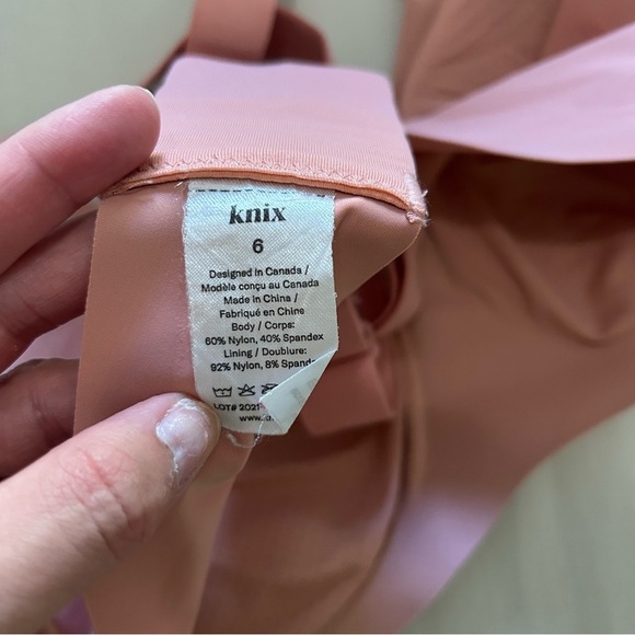 Knix Revolution Padded V-Neck Bra Pink/Blush Size 6/ DDD/F - Picture 5 of 6